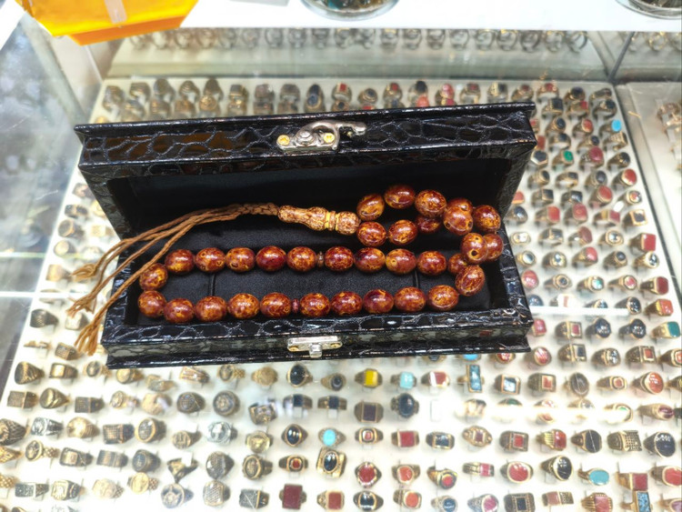 تسبیح 33 دانه چوب گردو درجه یک